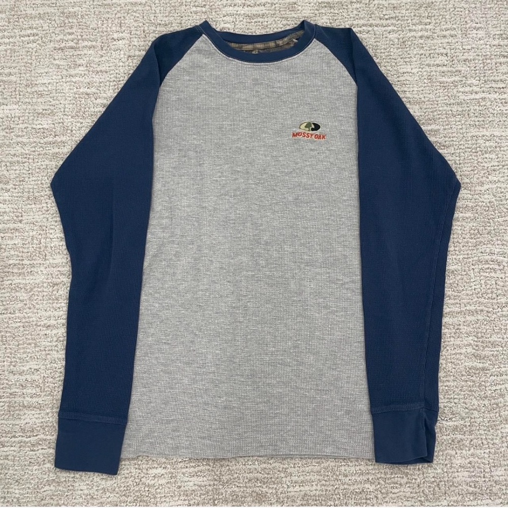 Mossy Oak Long-Sleeved Tee 
Adult Small